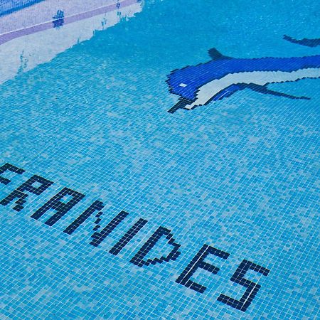 Seranides Boutique Hotel 카토 가트제아 외부 사진