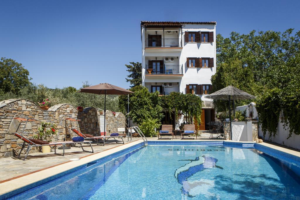 Seranides Boutique Hotel 카토 가트제아 외부 사진