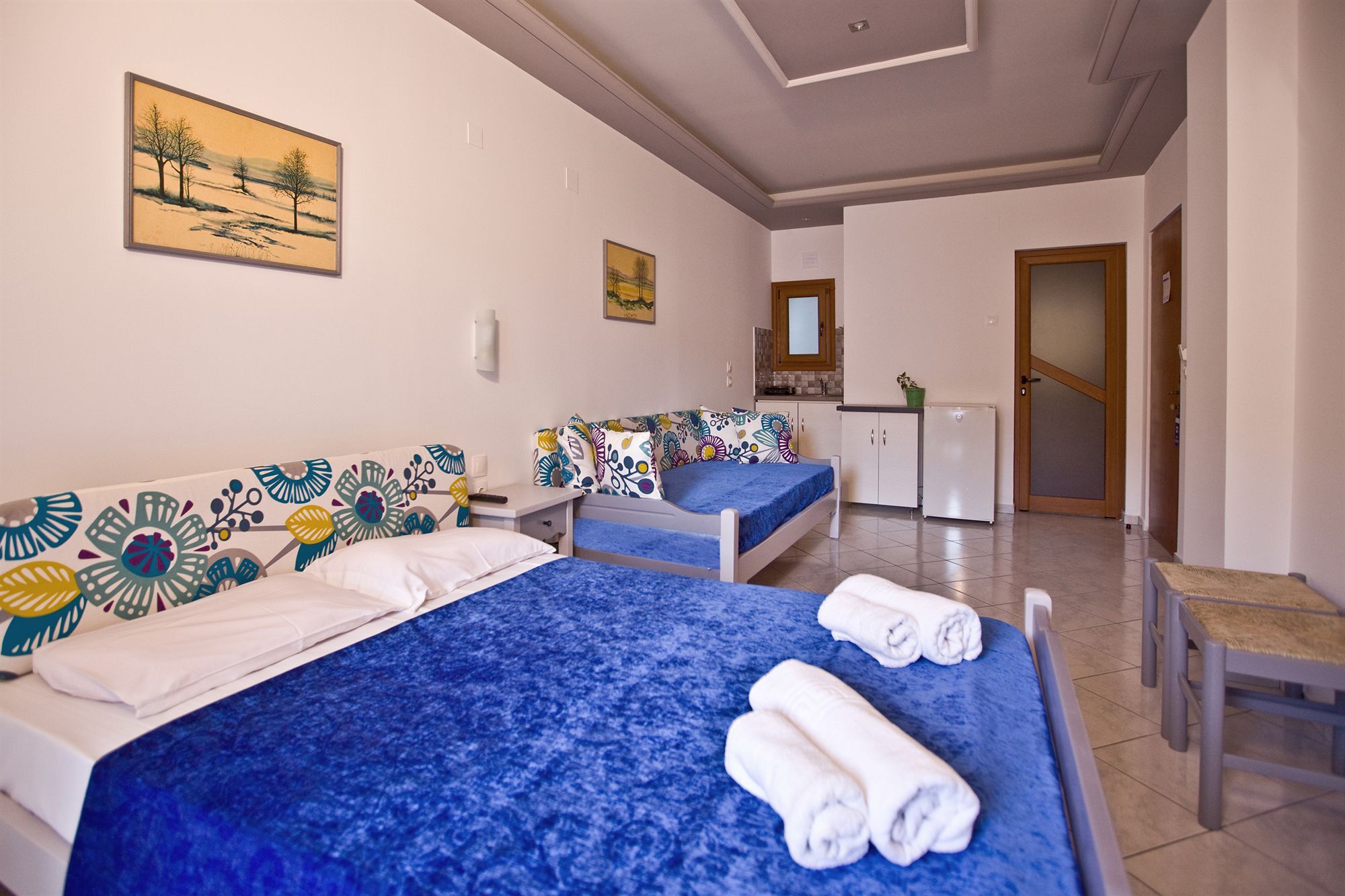 Seranides Boutique Hotel 카토 가트제아 외부 사진