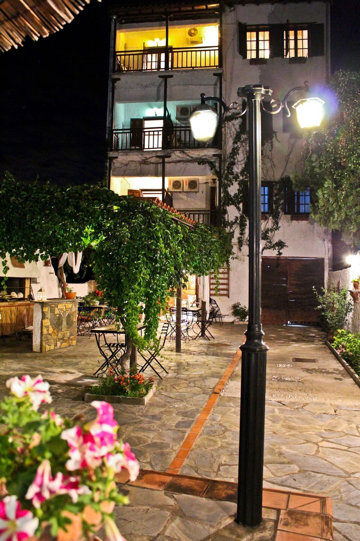 Seranides Boutique Hotel 카토 가트제아 외부 사진
